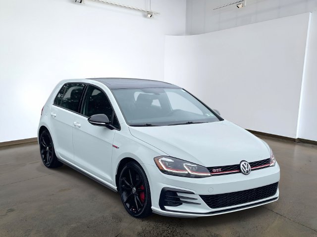 Used 2021 Volkswagen GTI SE FWD image 3
