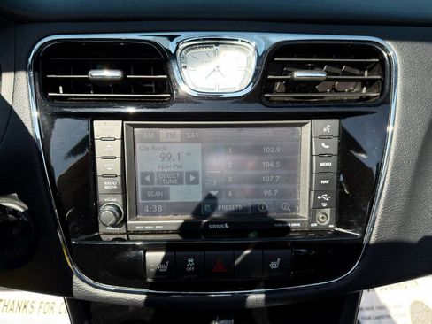 Used 2012 Chrysler 200 S FWD image 12