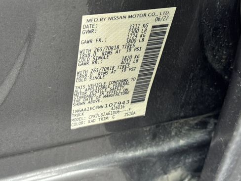 Used 2022 Nissan Titan SV w/ Accessory Utility Package image 31