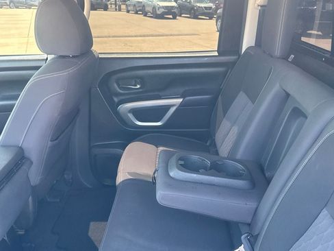 Used 2021 Nissan Titan SV RWD image 42