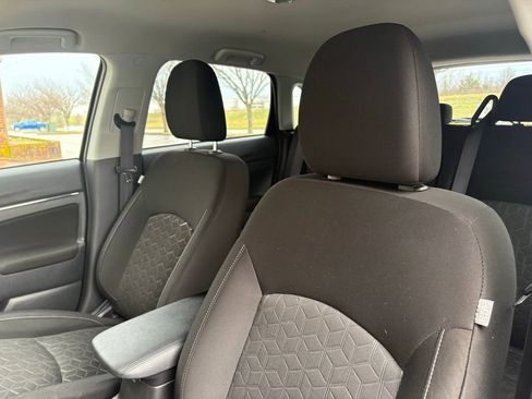 Used 2022 Mitsubishi Outlander Sport ES FWD image 22