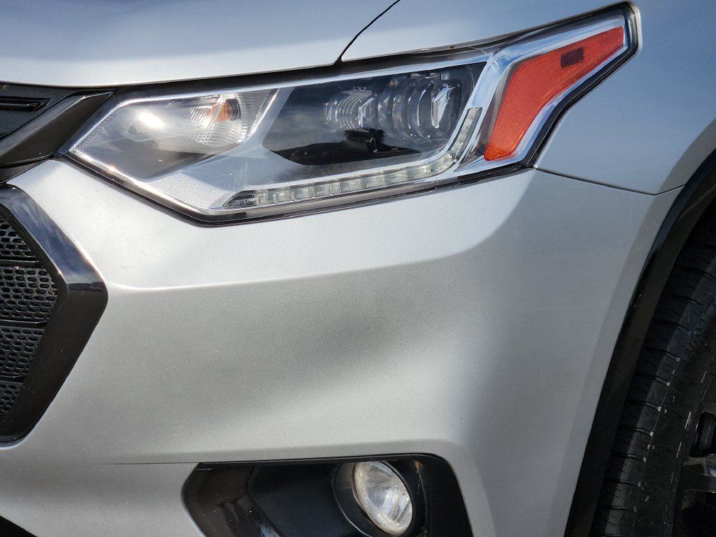 Used 2020 Chevrolet Traverse Premier w/ Redline Edition FWD image 12