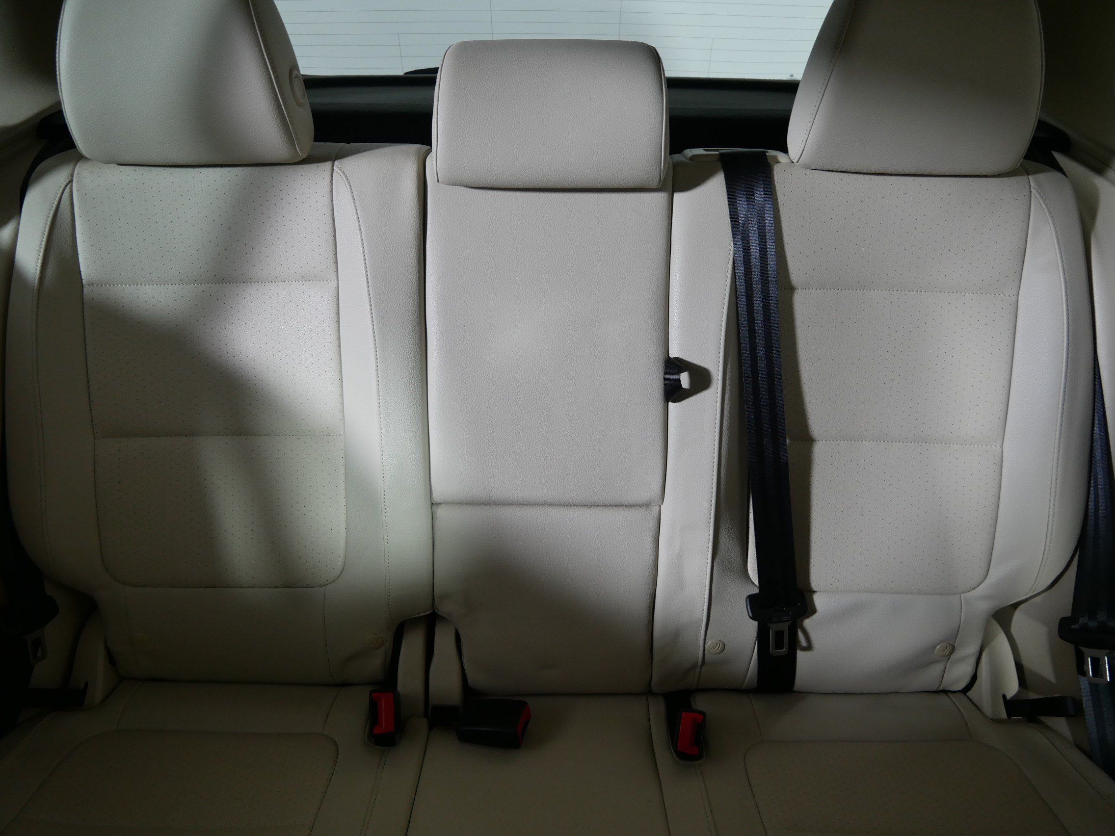 Used 2016 Volkswagen Tiguan S FWD image 13
