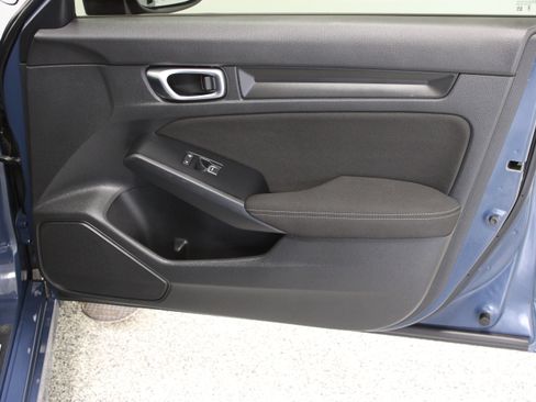 Used 2025 Honda Civic Sport image 33