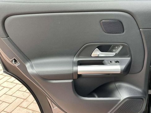 Certified 2025 Mercedes-Benz GLA 250 GLA 250 image 7