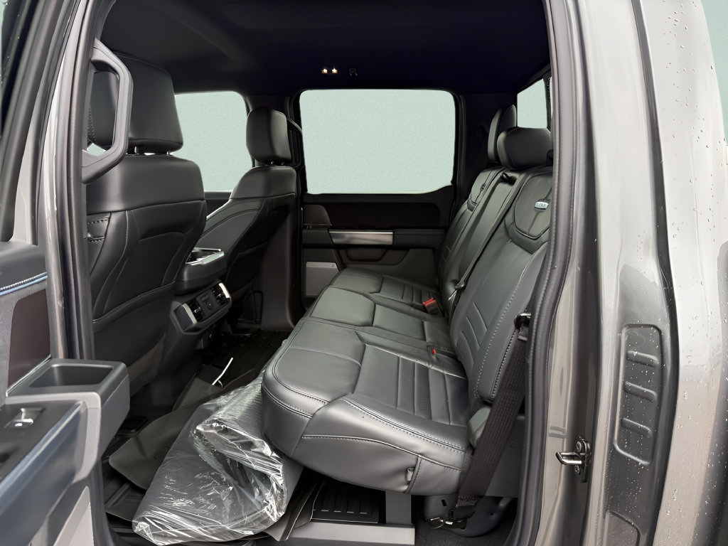 Certified 2025 Ford F150 Platinum w/ FX4 Off-Road Package AWD/4WD image 5