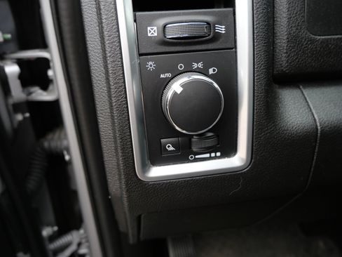 Used 2021 RAM 1500 Warlock w/ Luxury Group AWD/4WD image 23