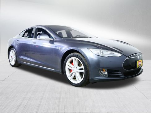 Used 2014 Tesla Model S P85D image 1