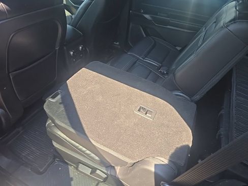 Used 2020 Ford Explorer ST AWD/4WD image 11