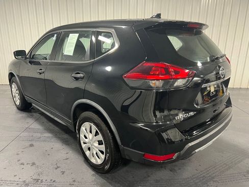 Used 2020 Nissan Rogue S image 16