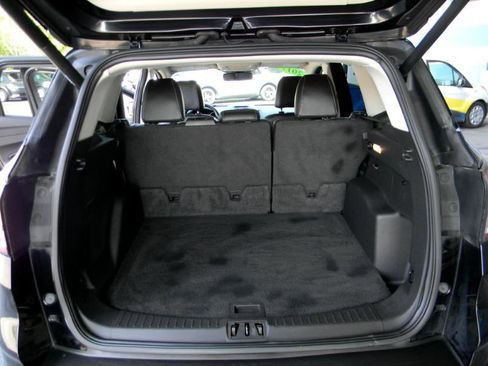 Used 2017 Ford Escape Titanium image 13