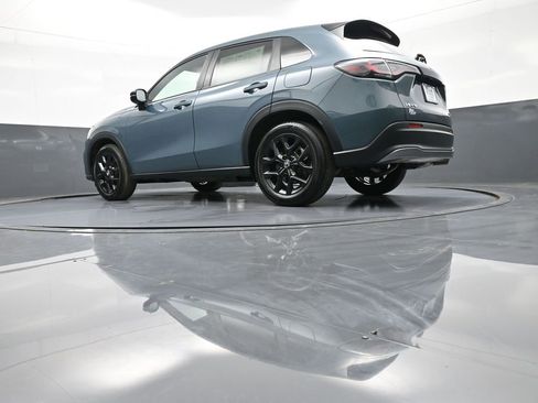 Certified 2024 Honda HR-V Sport image 30
