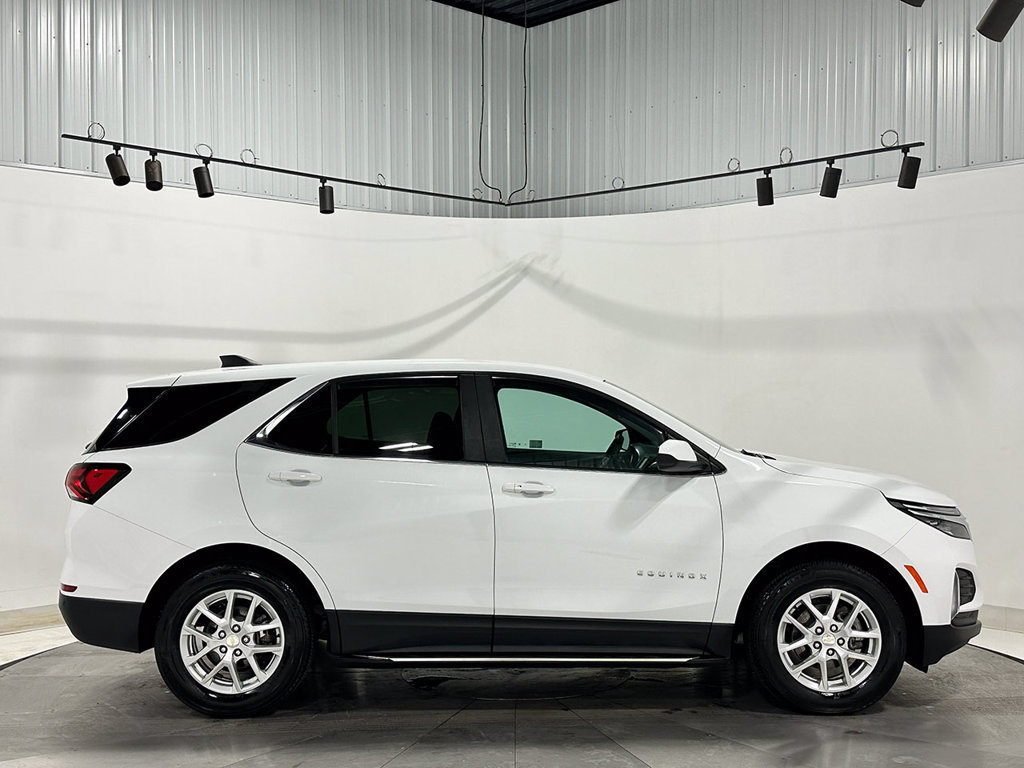 Used 2024 Chevrolet Equinox LT w/ LPO, Floor Liner Package AWD/4WD image 10