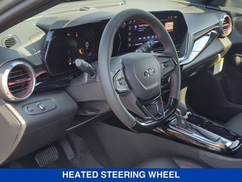 New 2026 Chevrolet Trax RS w/ Sunroof Package FWD image 11