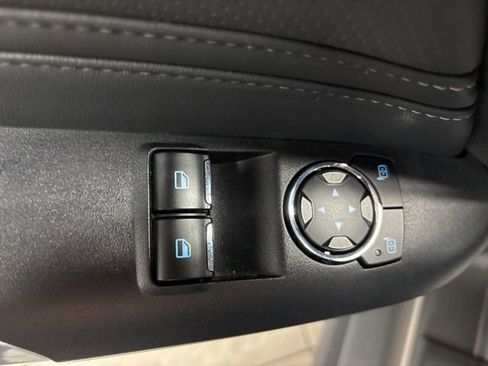 Used 2025 Ford Mustang Premium RWD image 18