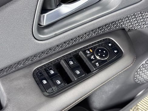 Certified 2024 Nissan Ariya FWD image 23