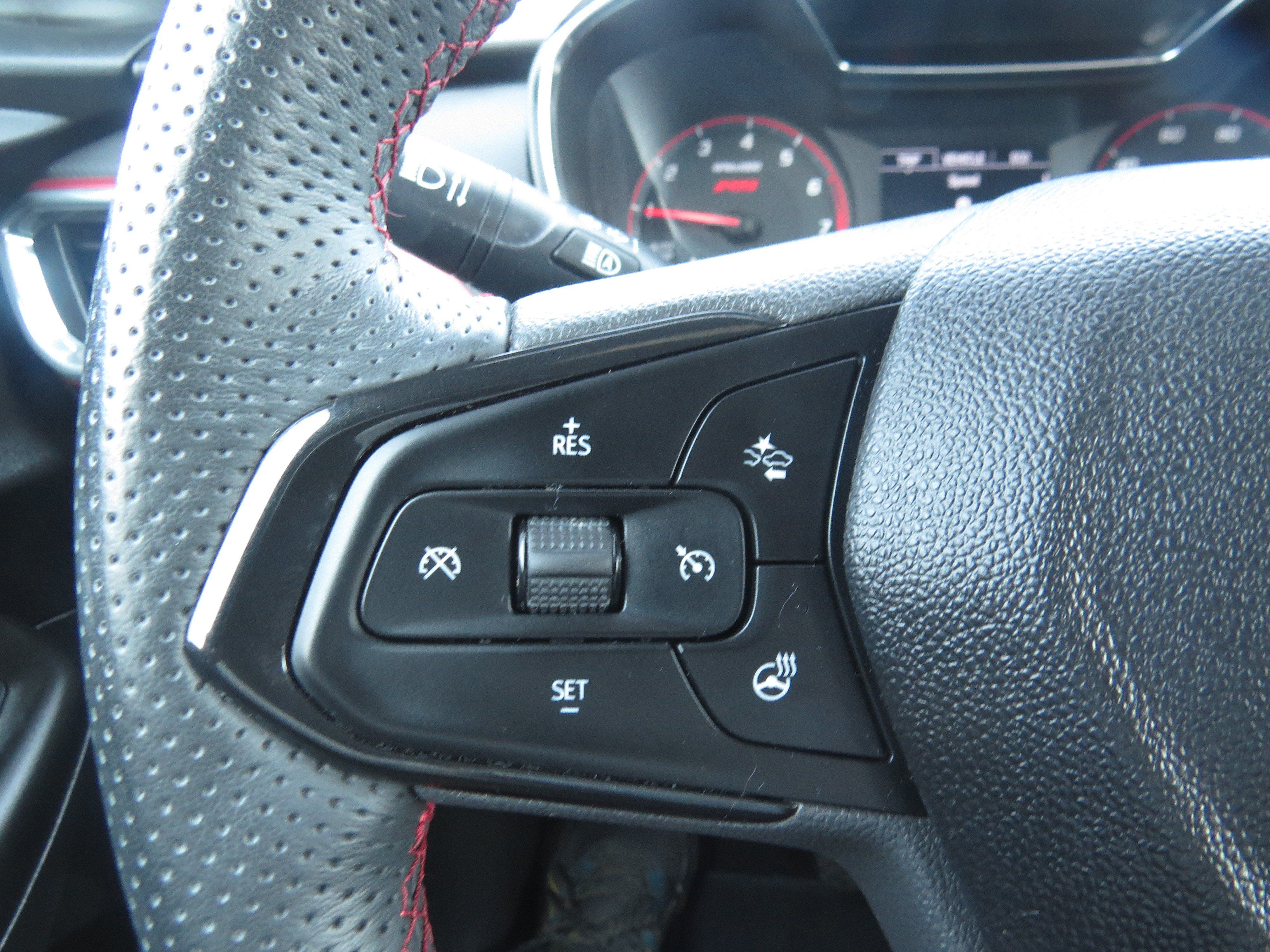 Used 2023 Chevrolet TrailBlazer RS w/ Convenience Package FWD image 18