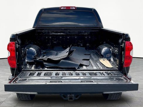 Used 2015 Toyota Tundra SR5 w/ SR5 Upgrade Package image 7