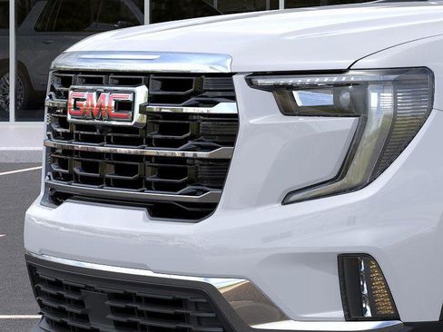 New 2026 GMC Acadia Elevation w/ Elevation Premium Package FWD image 13