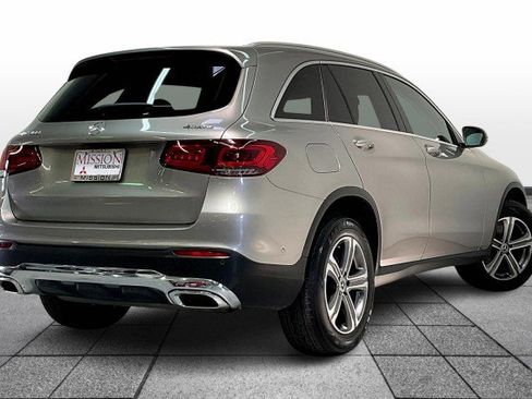 Used 2021 Mercedes-Benz GLC 300 4MATIC w/ Premium Package image 12