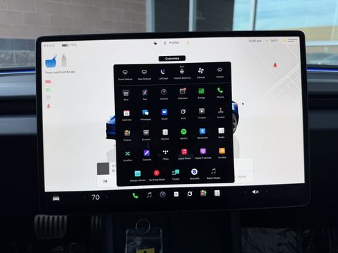 Used 2024 Tesla Model 3 Performance image 28