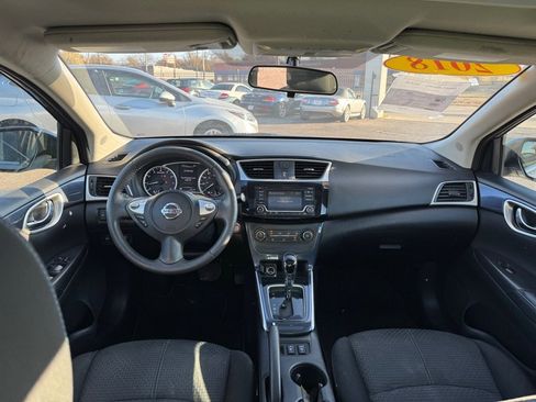 Used 2017 Nissan Sentra SR Turbo w/ SR Midnight Edition image 15