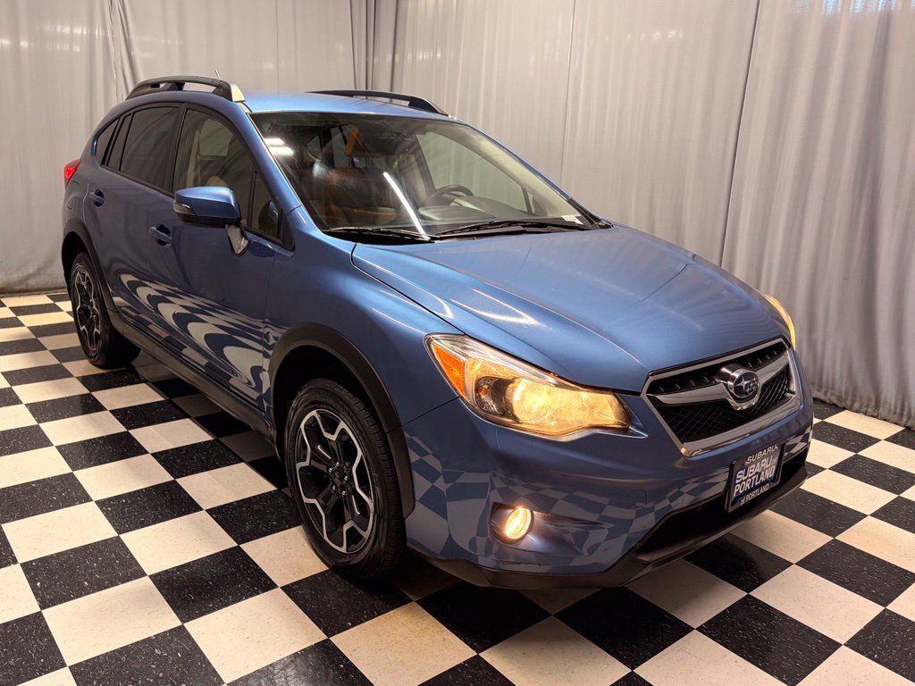 Used 2015 Subaru Crosstrek 2.0i Limited w/ Popular Package #1 AWD/4WD image 3