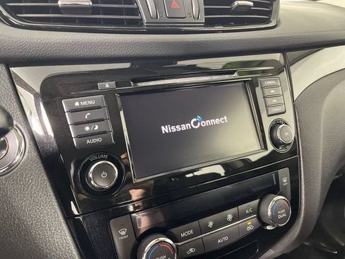 Used 2019 Nissan Rogue Sport SV w/ All-Weather Package AWD/4WD image 7