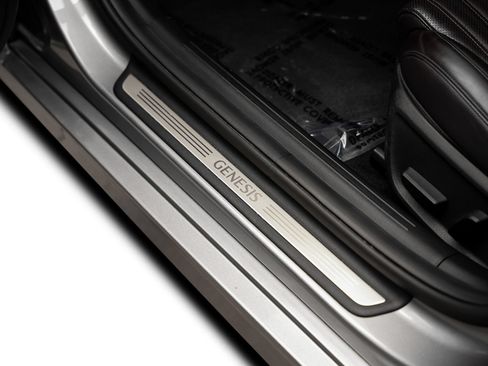 Used 2022 Genesis G70 3.3T RWD image 63