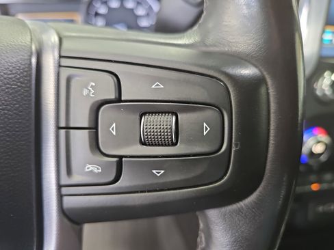 Used 2021 GMC Sierra 1500 SLT w/ SLT Premium Package image 18