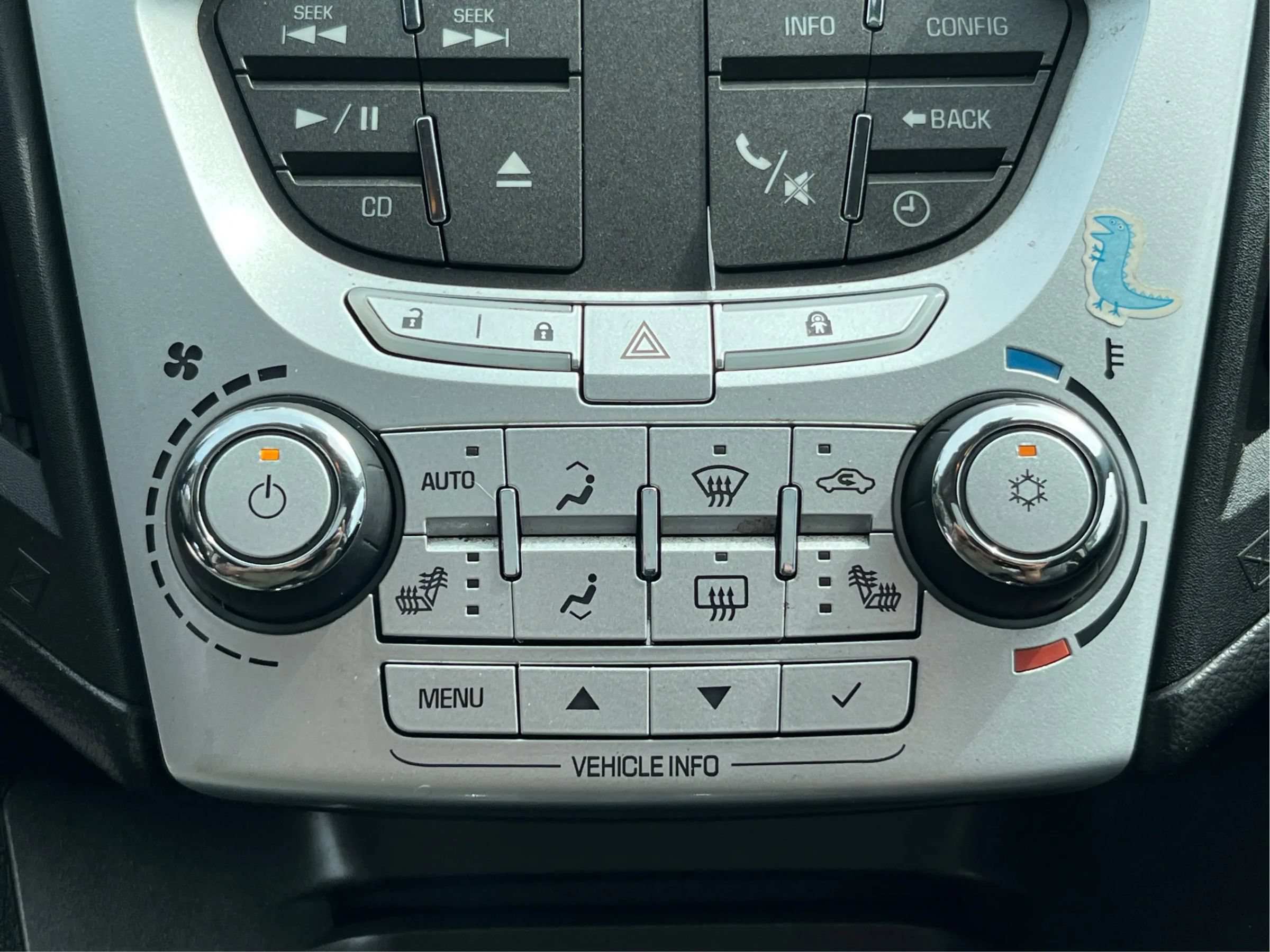 Used 2010 Chevrolet Equinox LT w/ Cargo Management Package FWD image 31