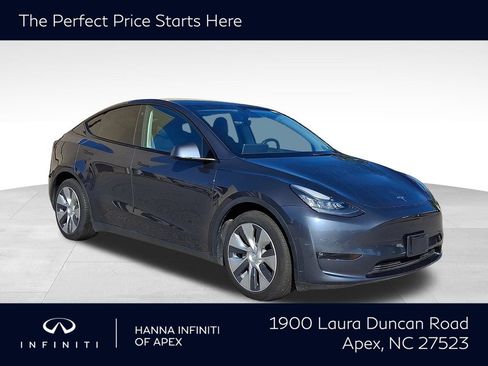 Used 2021 Tesla Model Y Long Range AWD/4WD image 1