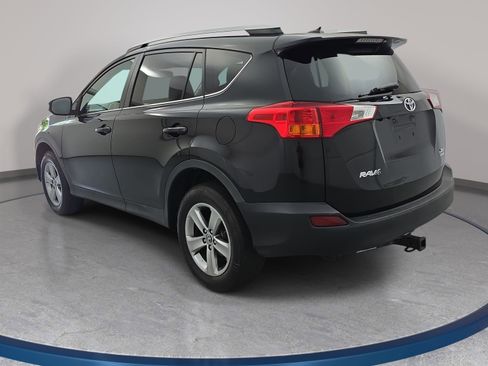 Used 2015 Toyota RAV4 XLE AWD/4WD image 7