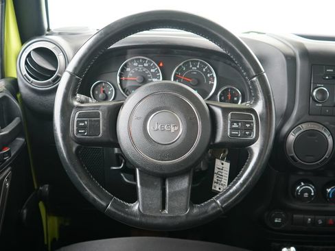 Used 2016 Jeep Wrangler Sport w/ Quick Order Package 24S AWD/4WD image 13