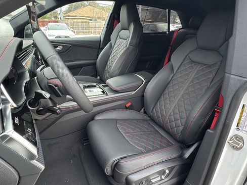 New 2026 Audi Q8 Prestige image 14