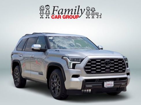 Used 2026 Toyota Sequoia Platinum AWD/4WD image 2