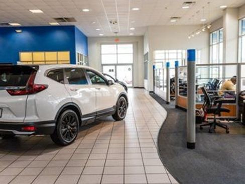 Used 2021 Chevrolet Tahoe Z71 AWD/4WD image 4