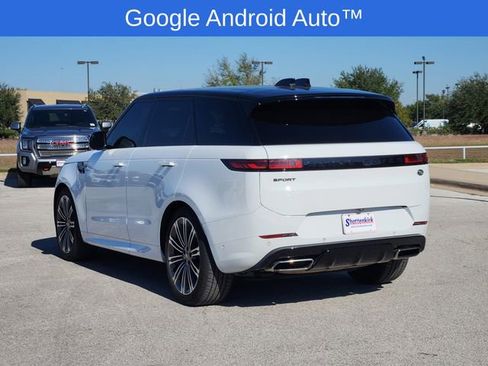 Used 2023 Land Rover Range Rover Sport SE Dynamic image 3