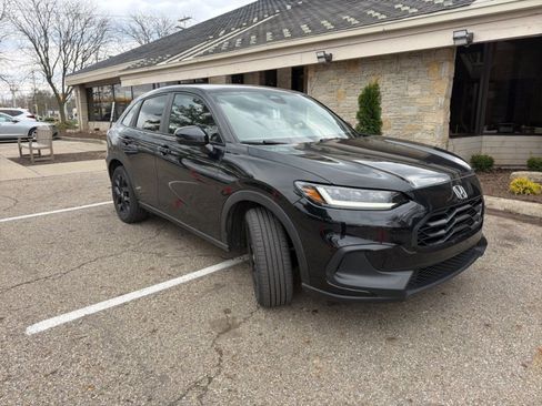 Certified 2023 Honda HR-V Sport image 5