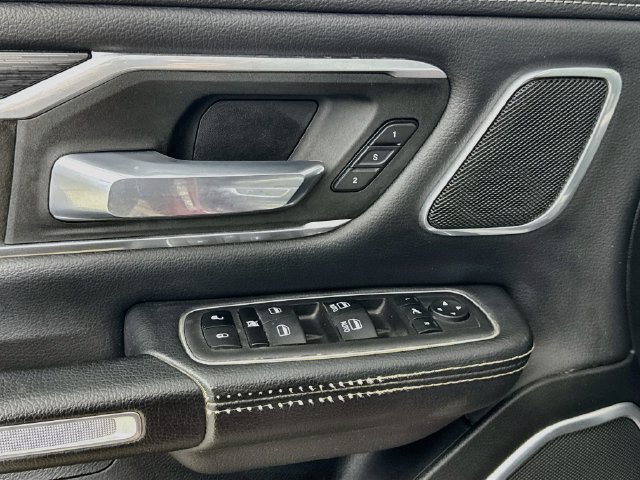 Used 2023 RAM 1500 Laramie AWD/4WD image 22