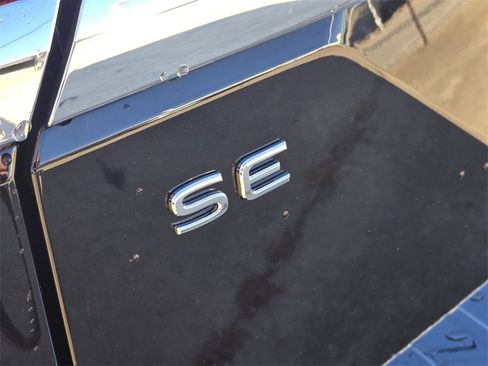 New 2026 Volkswagen Atlas SE image 8