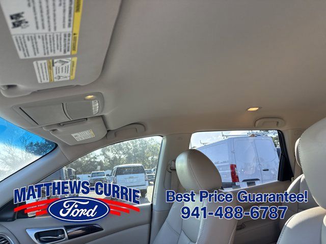 Used 2015 Nissan Pathfinder SL w/ Trailer Tow Package FWD image 11
