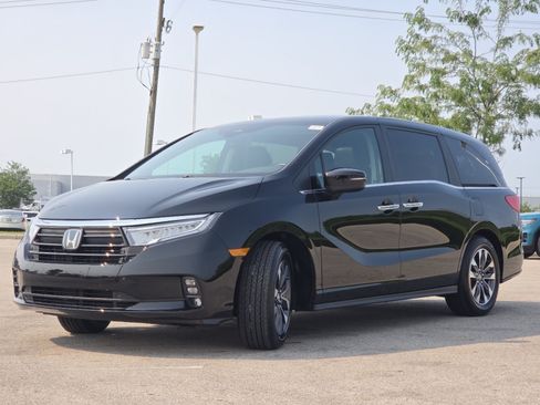 Used 2024 Honda Odyssey EX-L image 13