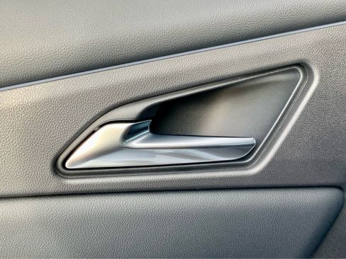 New 2026 Chevrolet Traverse High Country w/ LPO, Floor Liner Package image 60