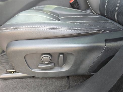 Used 2021 Land Rover Range Rover Velar S image 27