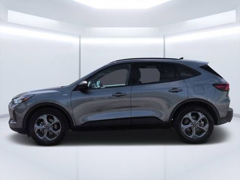 Used 2025 Ford Escape ST-Line FWD image 6