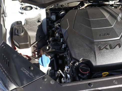 Used 2022 Kia Telluride EX w/ EX Premium Package image 11