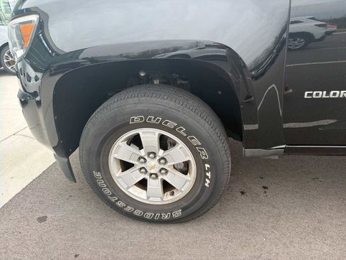 Used 2015 Chevrolet Colorado W/T w/ WT Convenience Package RWD image 5