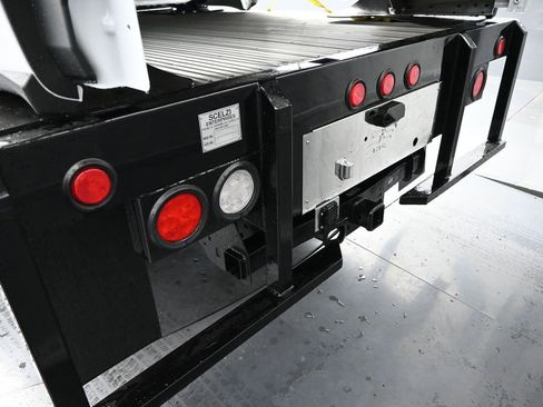 Used 2023 Ford F250 XL w/ XL Chrome Package image 11