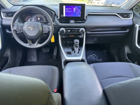 Used 2024 Toyota RAV4 LE AWD/4WD image 13